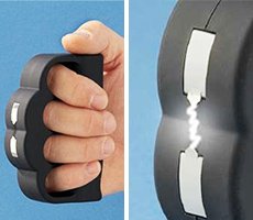Blast Knuckles – Knogjärn med Taserfunktion